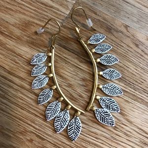 Stella & Dot Asher Earrings